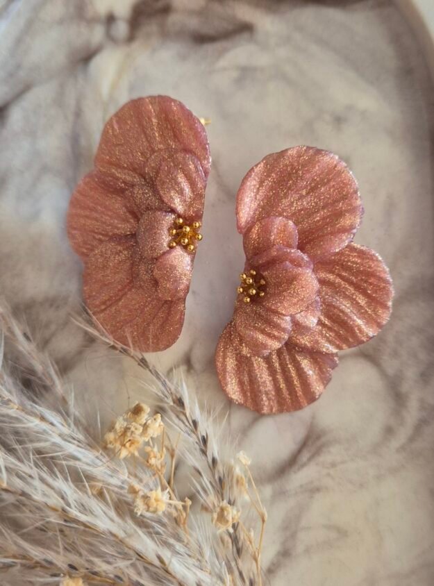 cropped-20260324_152139-1.jpg Boucles d’oreilles Fleurs – Image 1